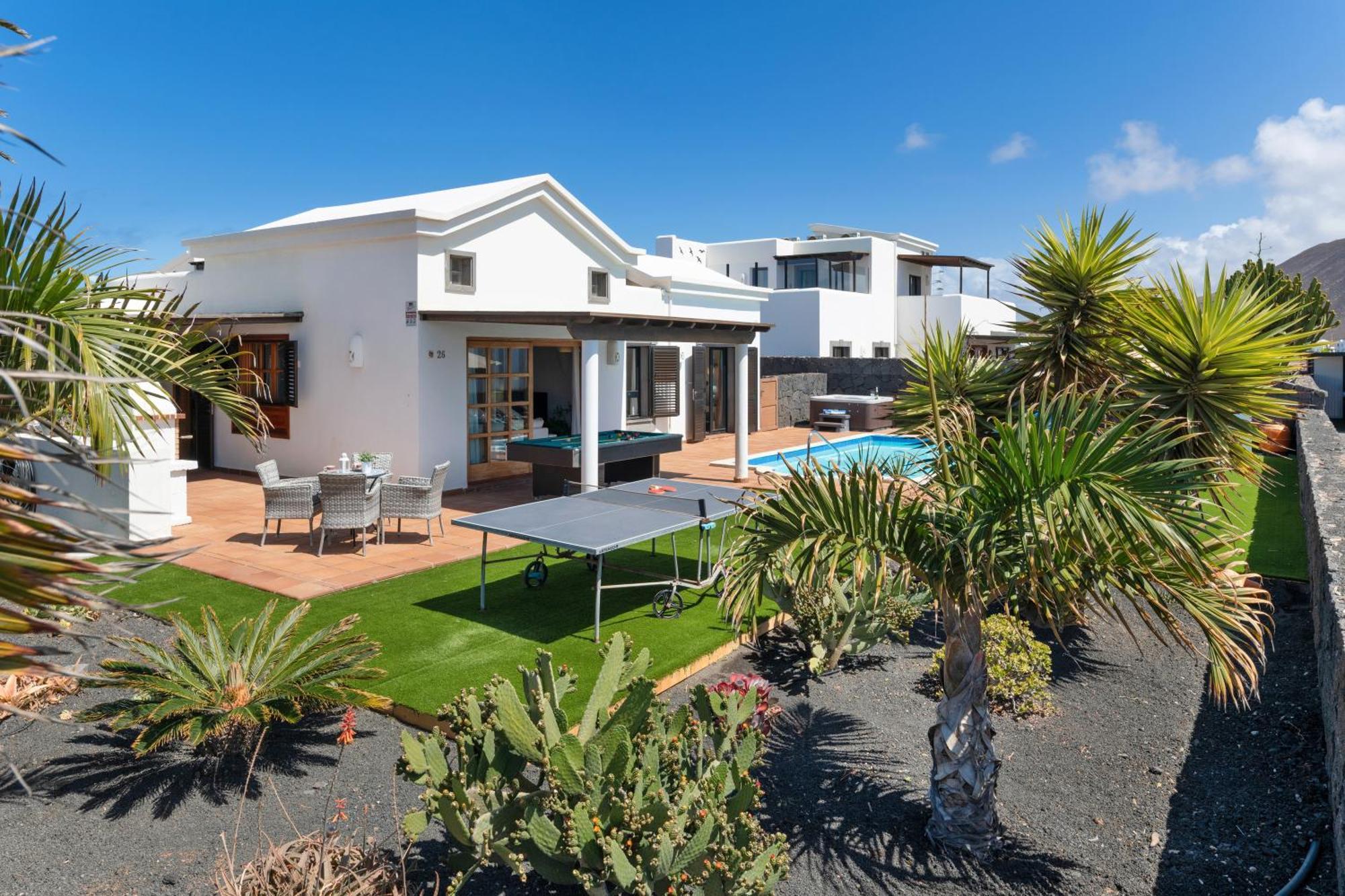 Villa Ambar Cherry