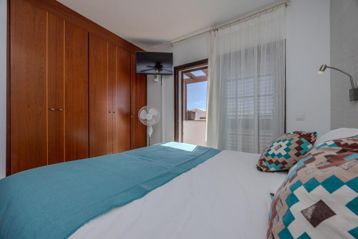 With Heated Pool & Jacuzzi * Playa Blanca (Lanzarote)