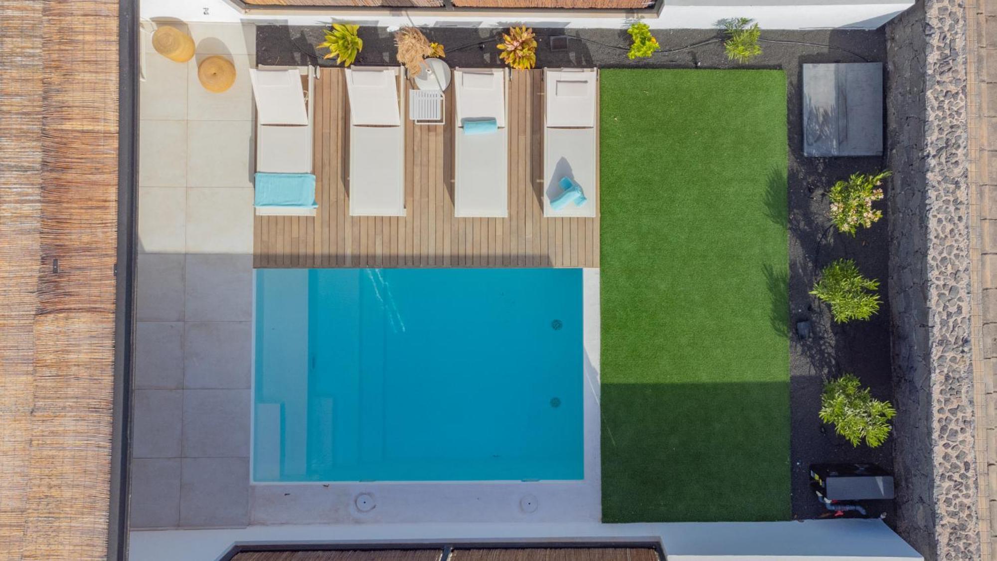 Villa Yuli By Villalia