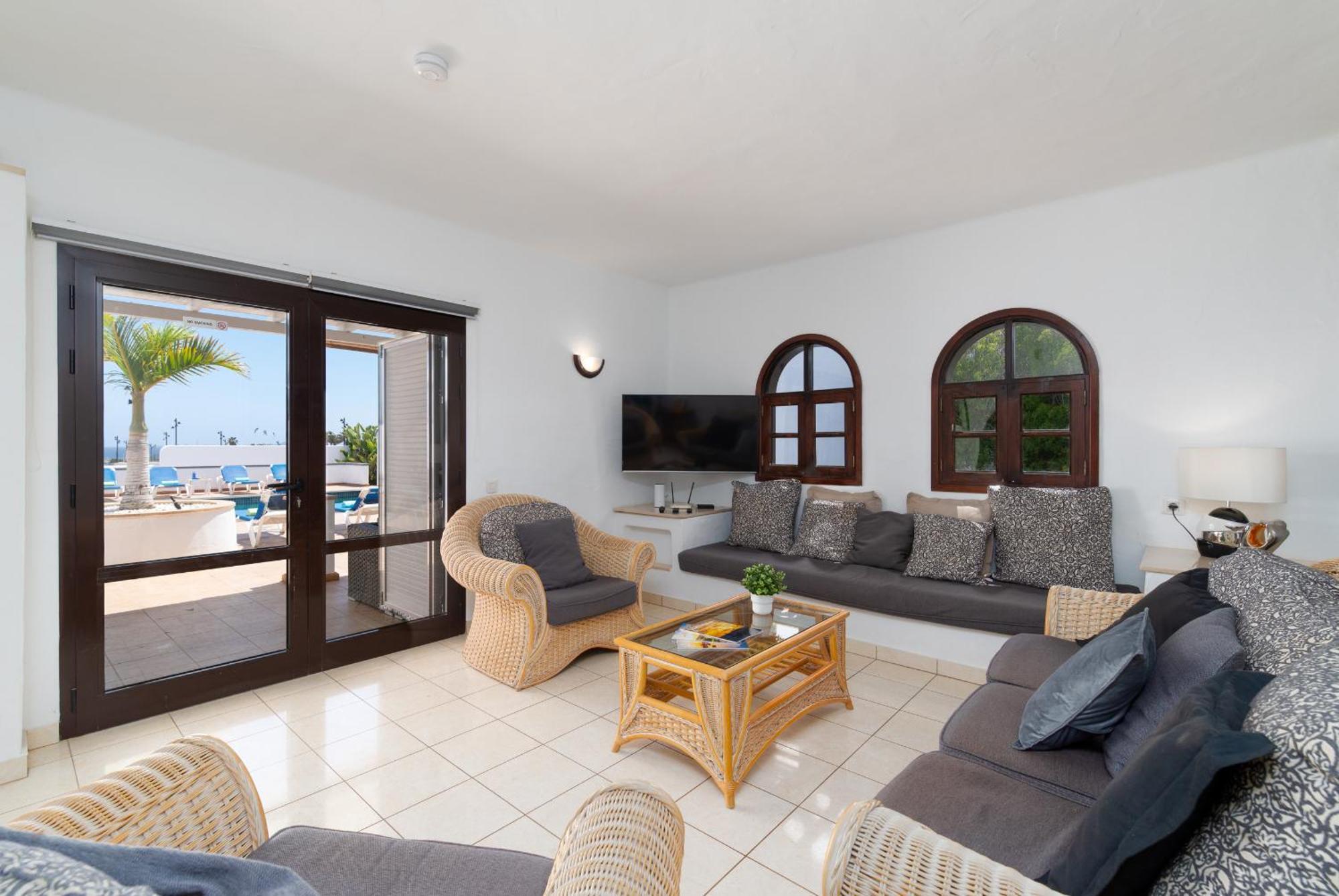 Villa Michelle - Lh114 By Now Ltd *