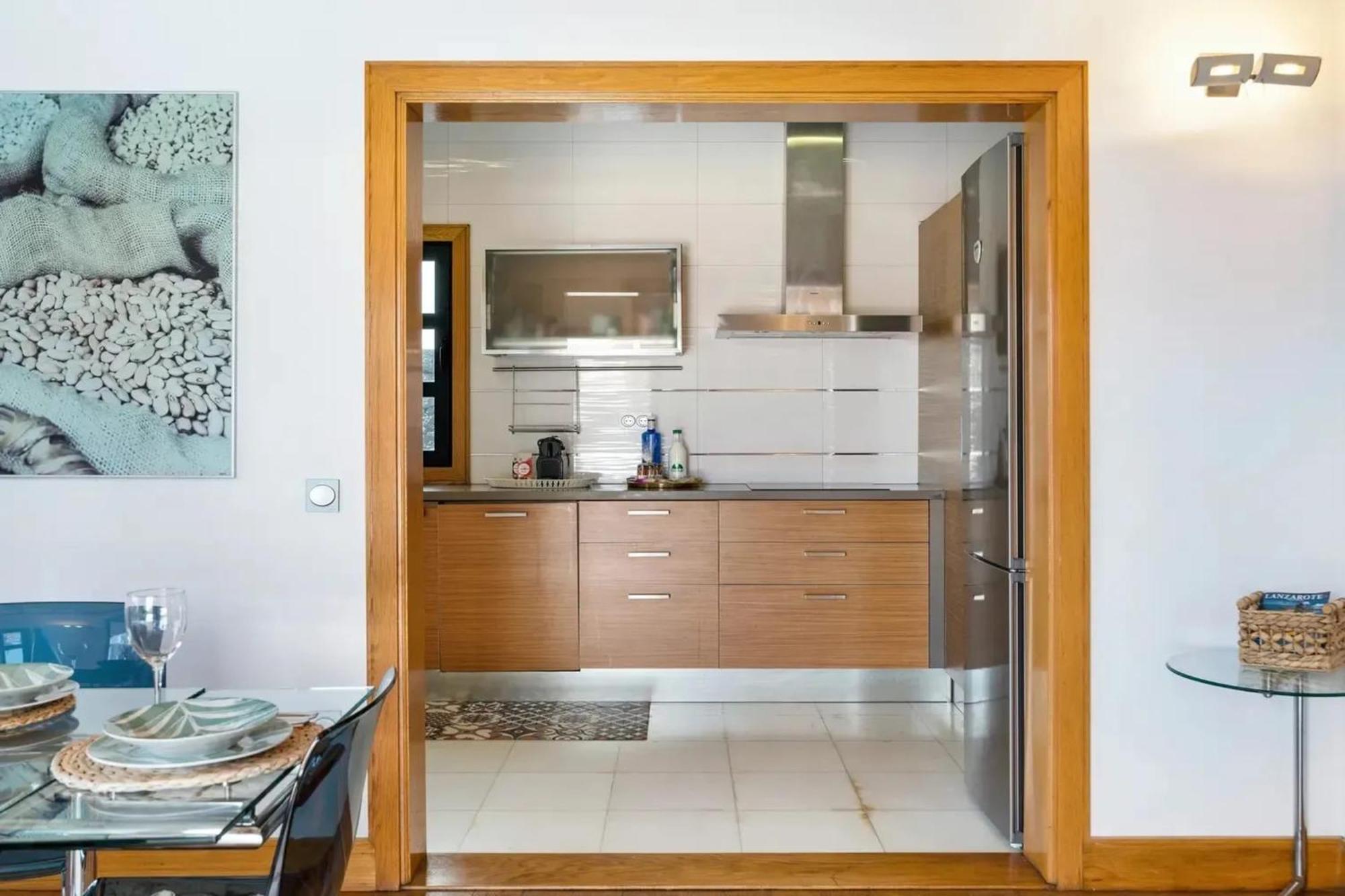 Villa Villa: Beachside Retreat With Pool & Wi-fi Playa Blanca (Lanzarote)