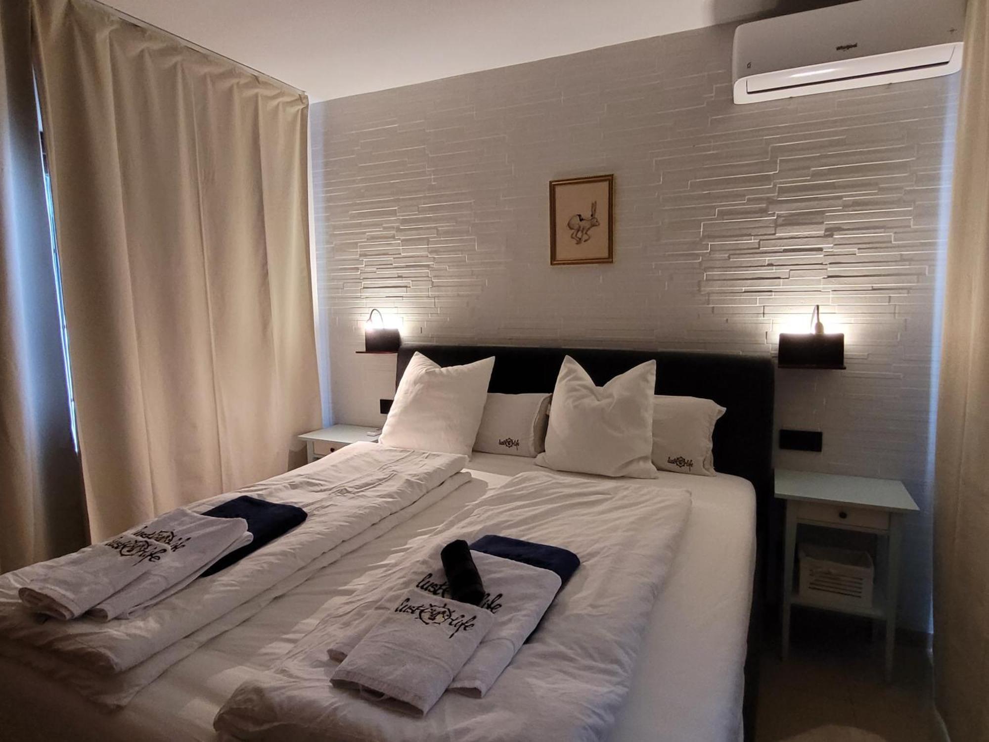 With Heated Pool & Jacuzzi Villa Playa Blanca (Lanzarote)