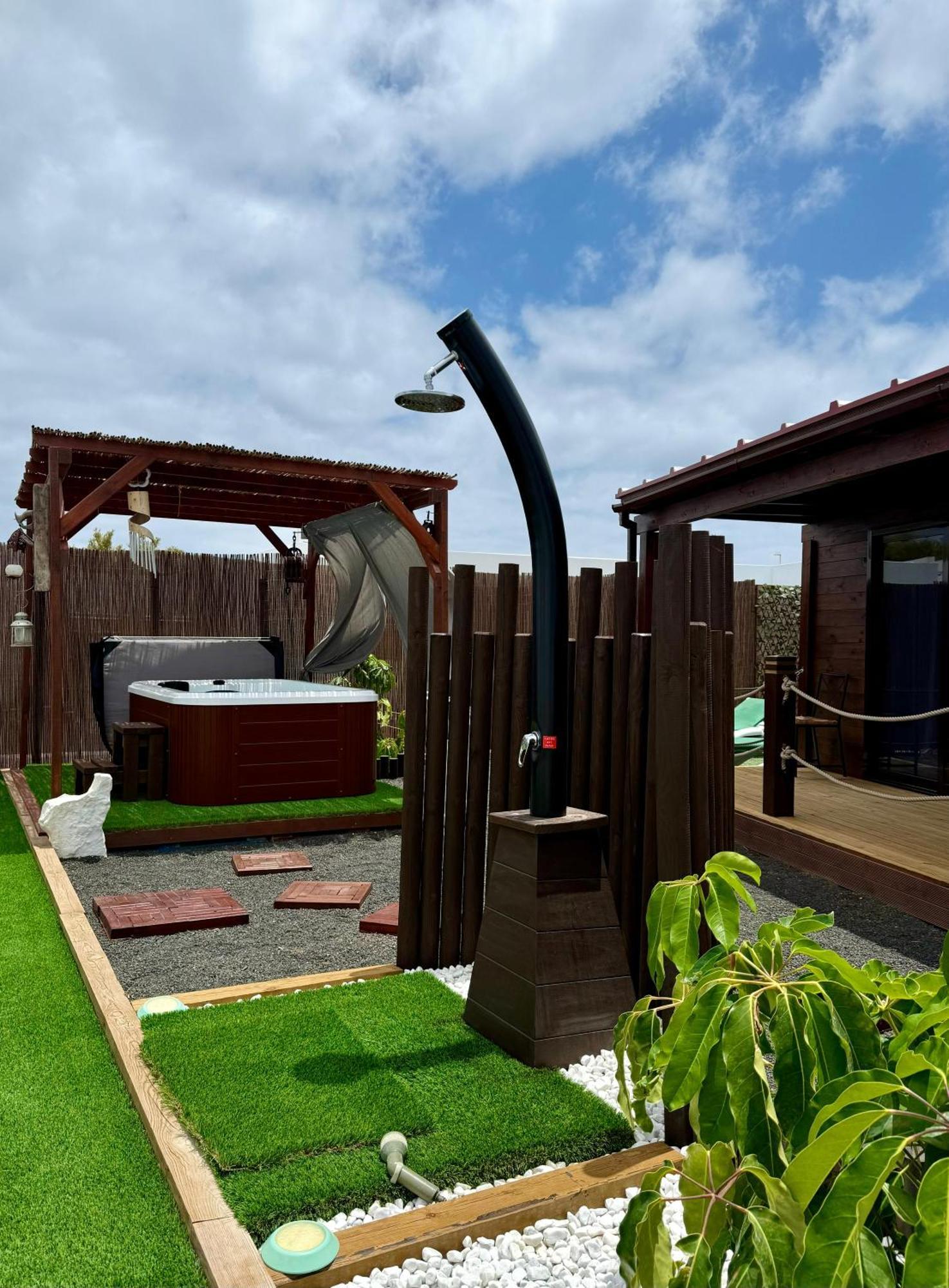 Guest house Y Lofts Makana Playa Blanca (Lanzarote)