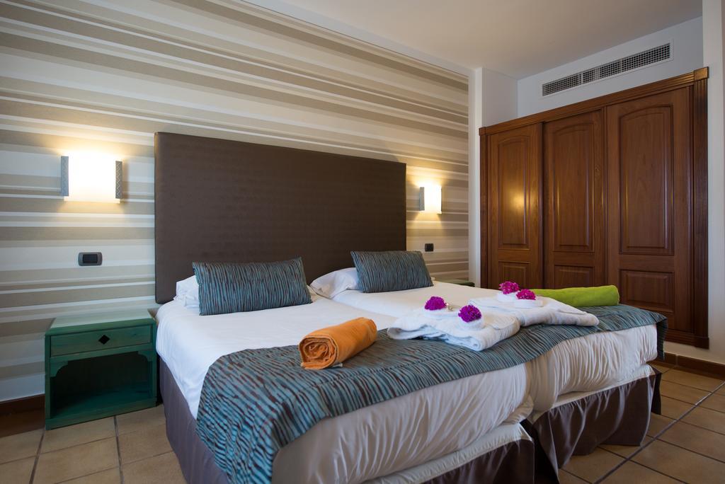 Hd Pueblo Marinero - Adults Only