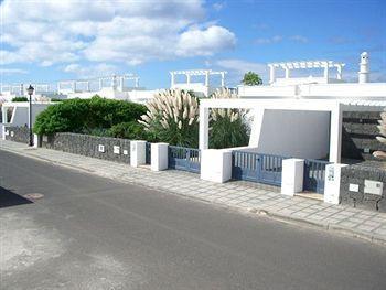 Villa Sun Grove & *