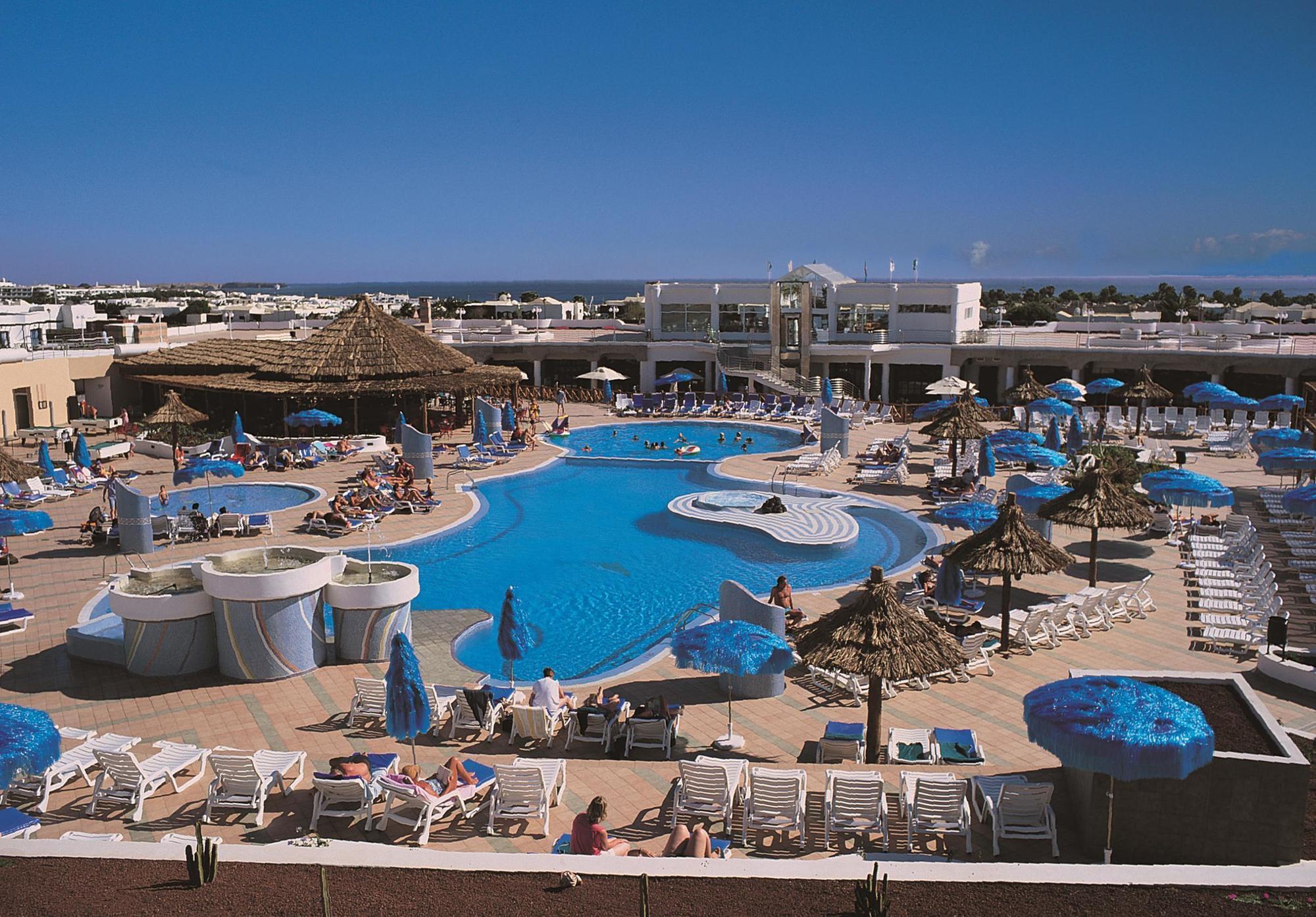 Hl Club Hotel