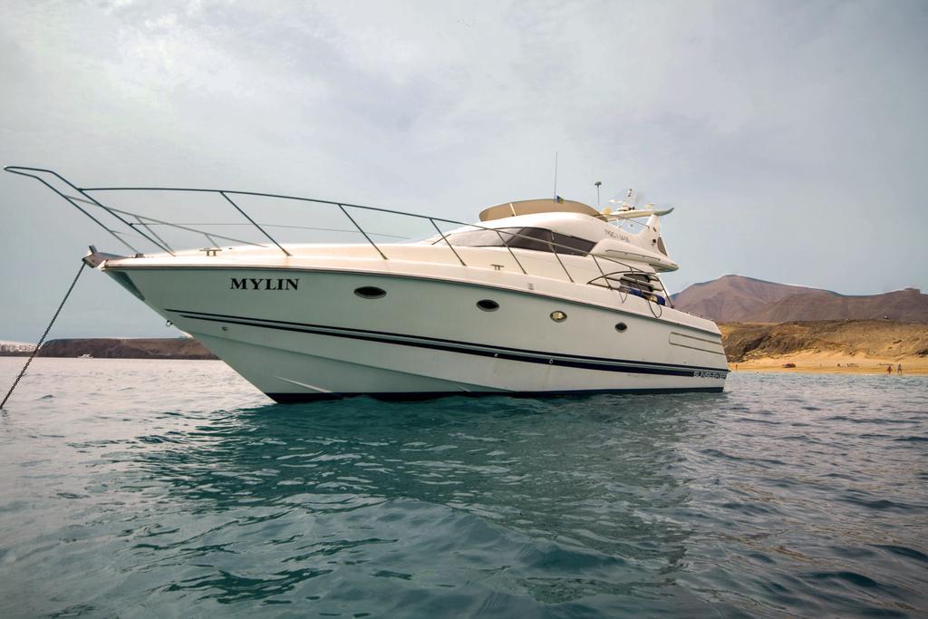 Lanzarote Yacht Botel