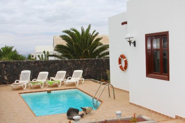 Villas Los Claveles *