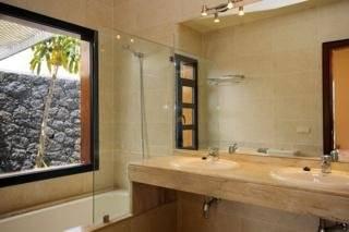 Sun Grove & * Playa Blanca (Lanzarote)
