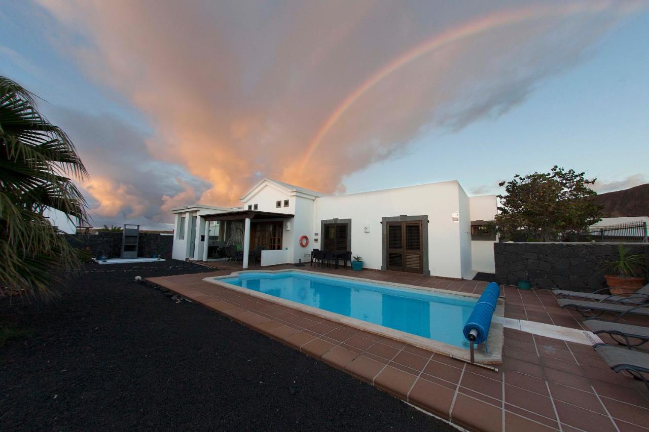 Marina Deluxe & Pool Villa *