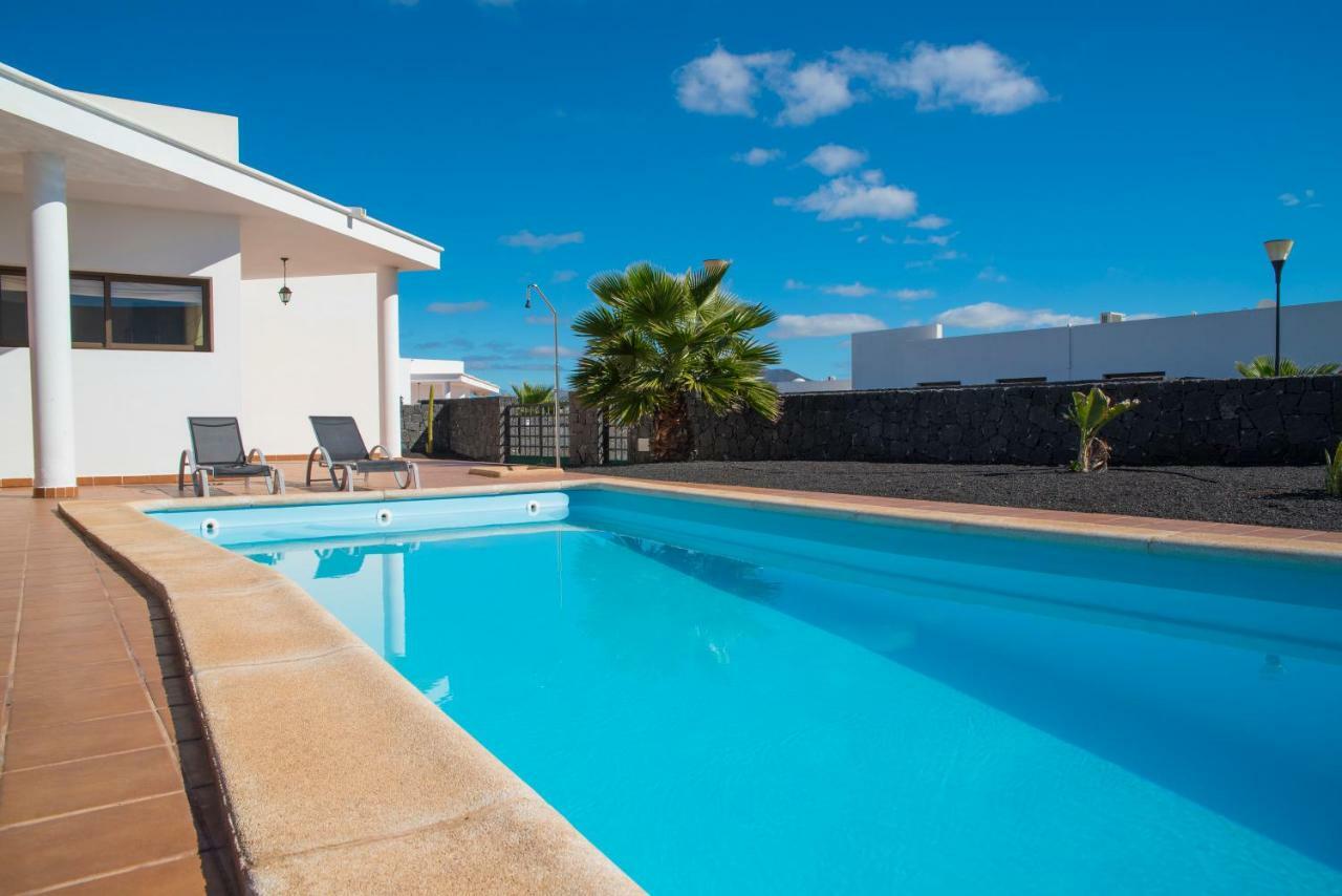 Blancas Villa Playa Blanca (Lanzarote)