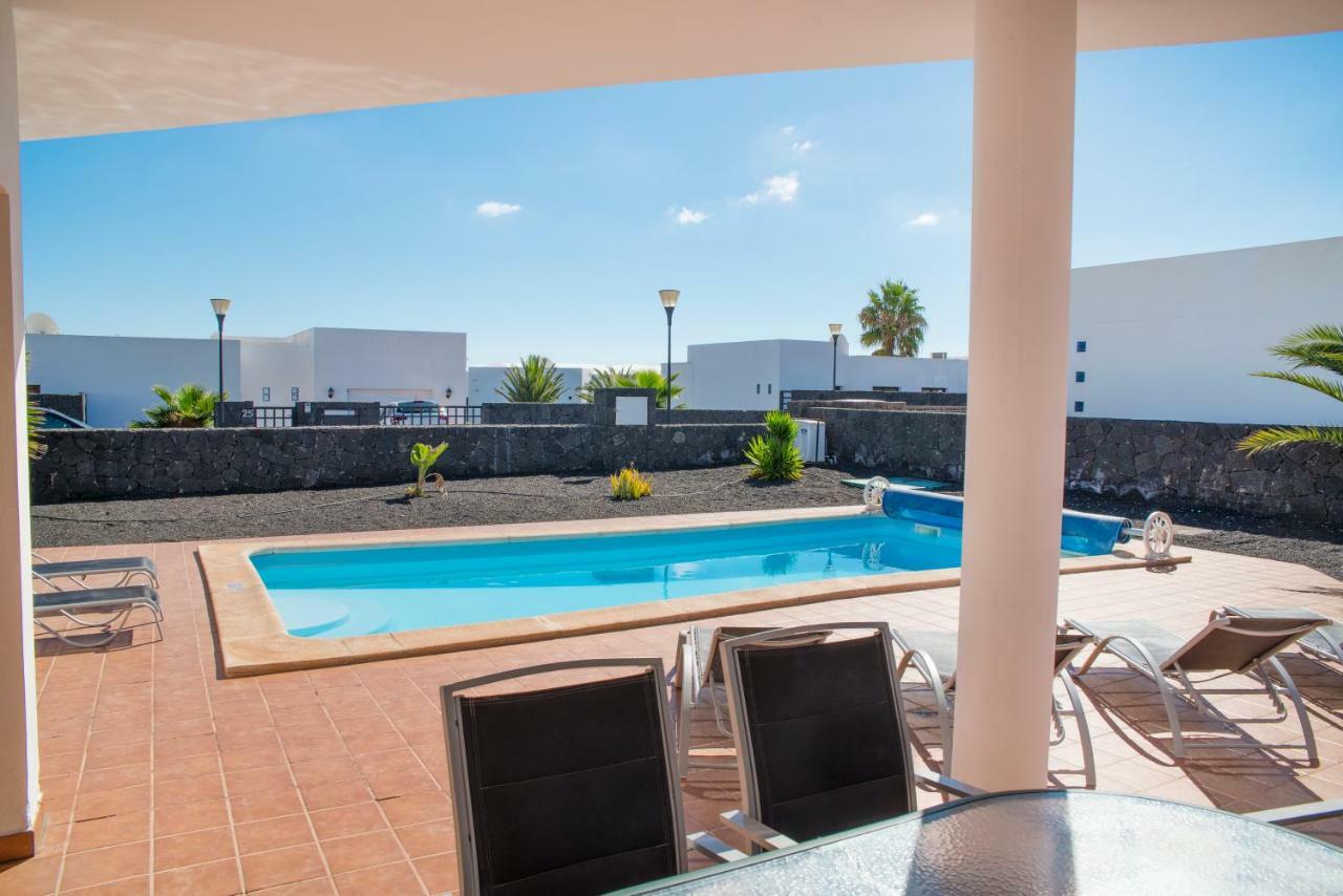Villa Blancas