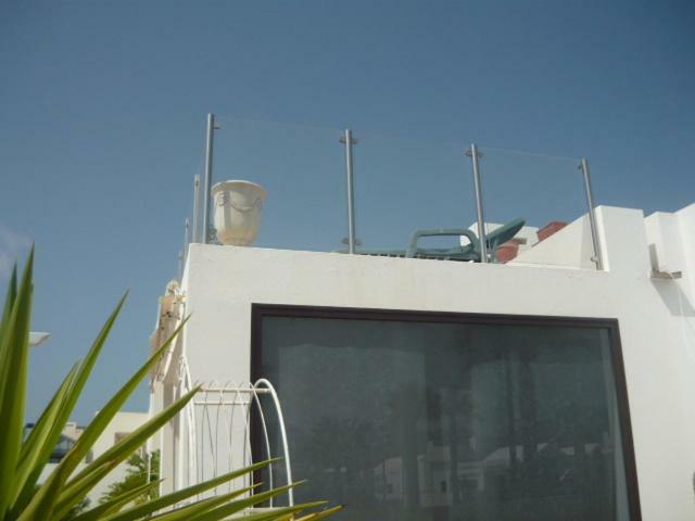 Las Buganvillas 65 Bed & Breakfast