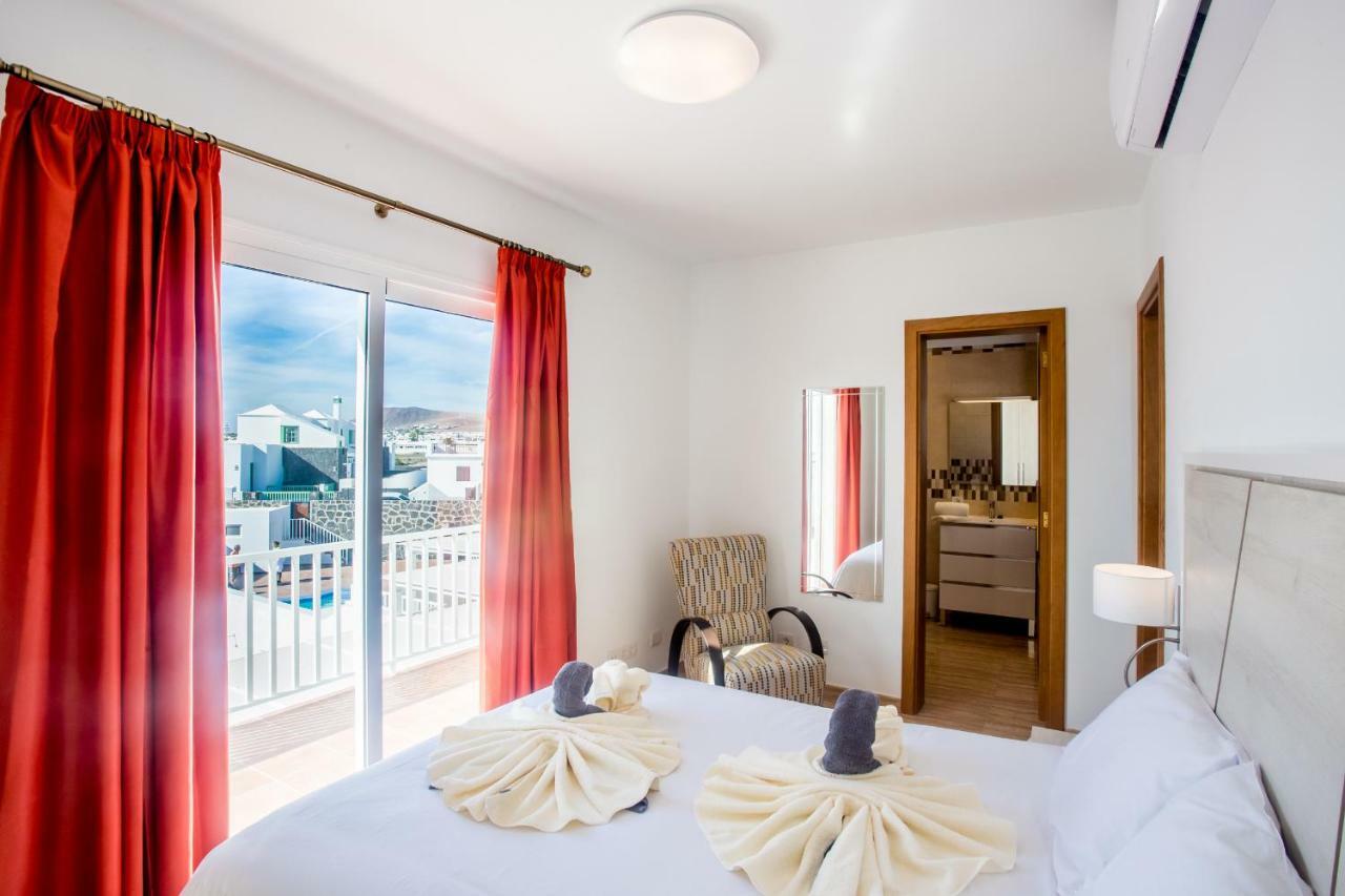 Amparo Villa