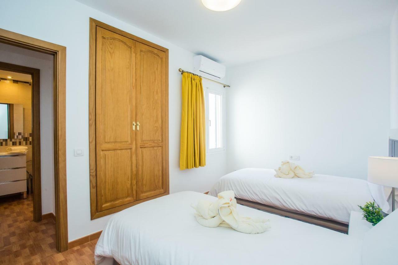 Amparo Villa