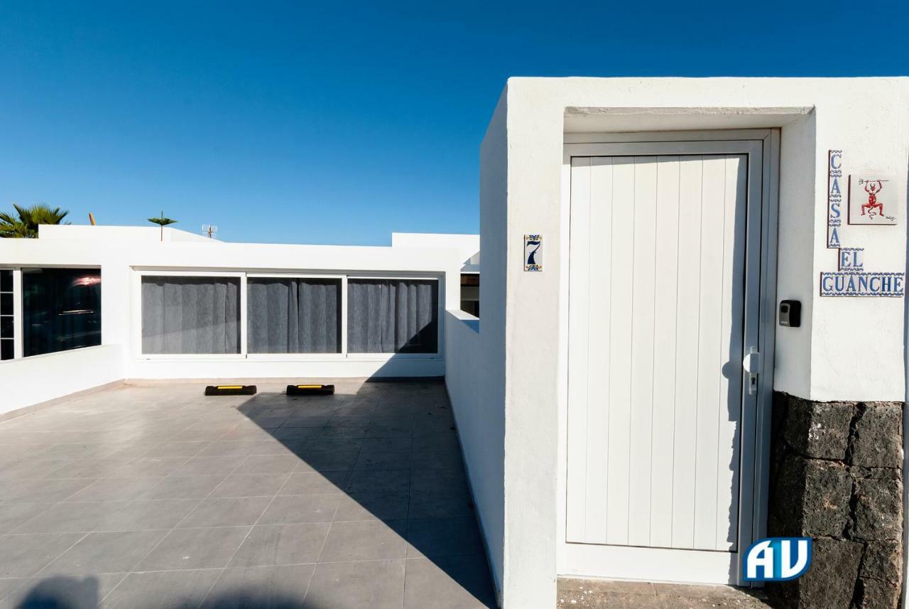 Modern & Bright With Separate Studio - El Guanche Villa