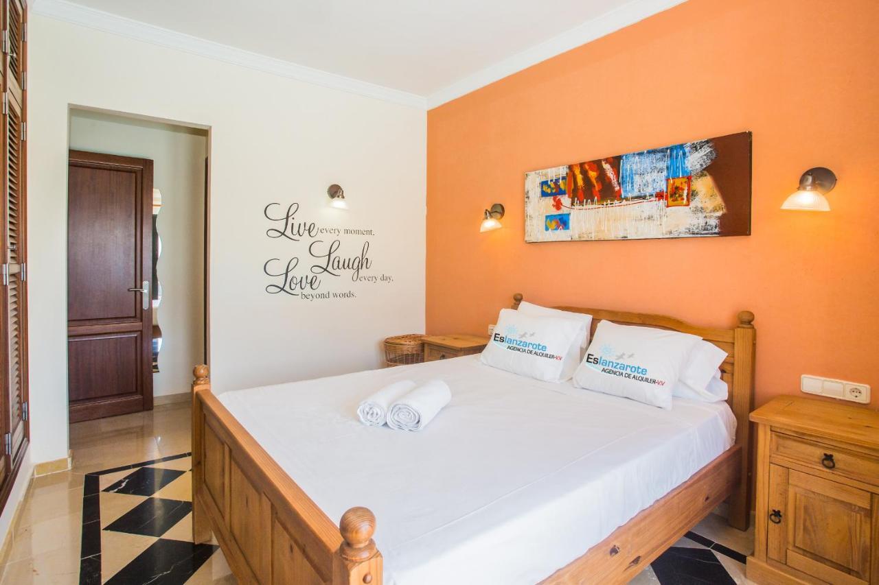 Villa Eslanzarote Eleonor, Super Wifi, Heated Pool, Sat Tv *