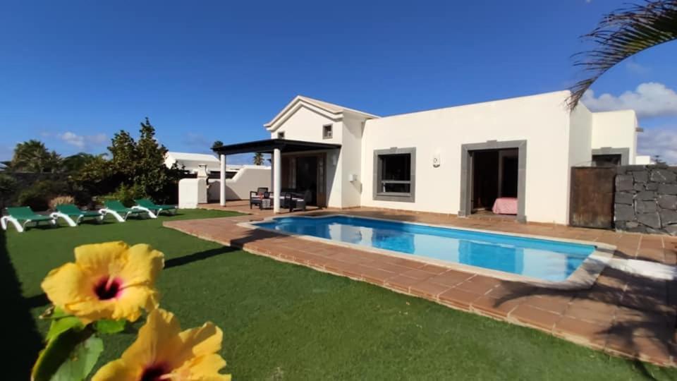 Bol-can Con Piscina Privada *