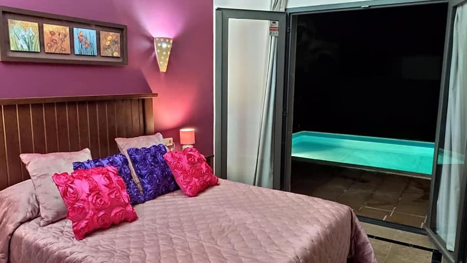 Bol-can Con Piscina Privada