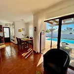 Villa Pilar