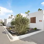 Puerto Chico R