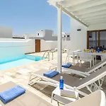 Villa Acomari By Villa Plus