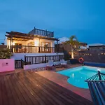 Villa Cavendish With Sea Views And Heatable Pool Close To Flamingo Beach