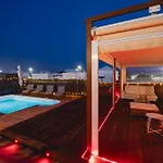 Villa Cavendish With Sea Views And Heatable Pool Close To Flamingo Beach