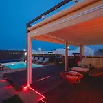 Villa Cavendish With Sea Views And Heatable Pool Close To Flamingo Beach