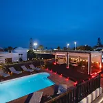 Villa Cavendish With Sea Views And Heatable Pool Close To Flamingo Beach