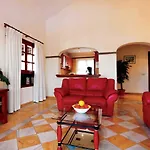 Casa Del Faro