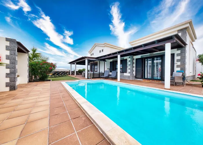 Endless Summer - Private Pool And Bbq By Lanzarote Vacation Homes