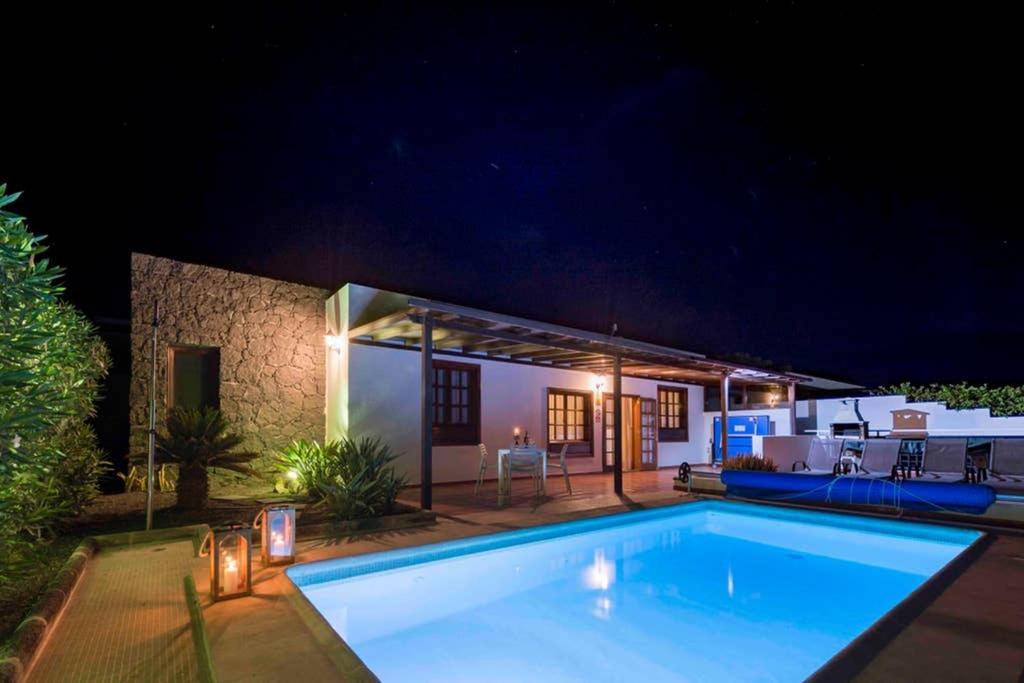 Pola Marinas Villa