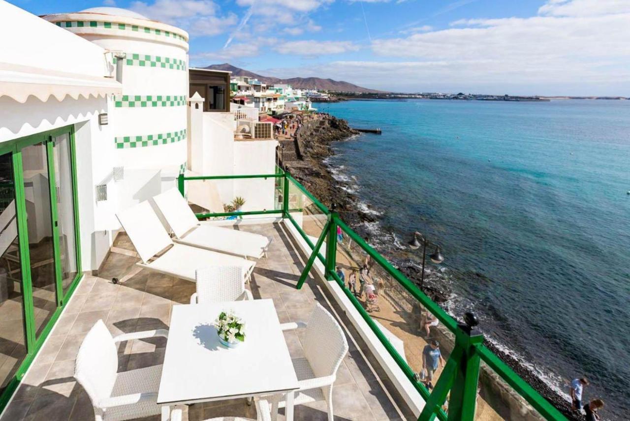 Apartment Sea Breeze Ocean View