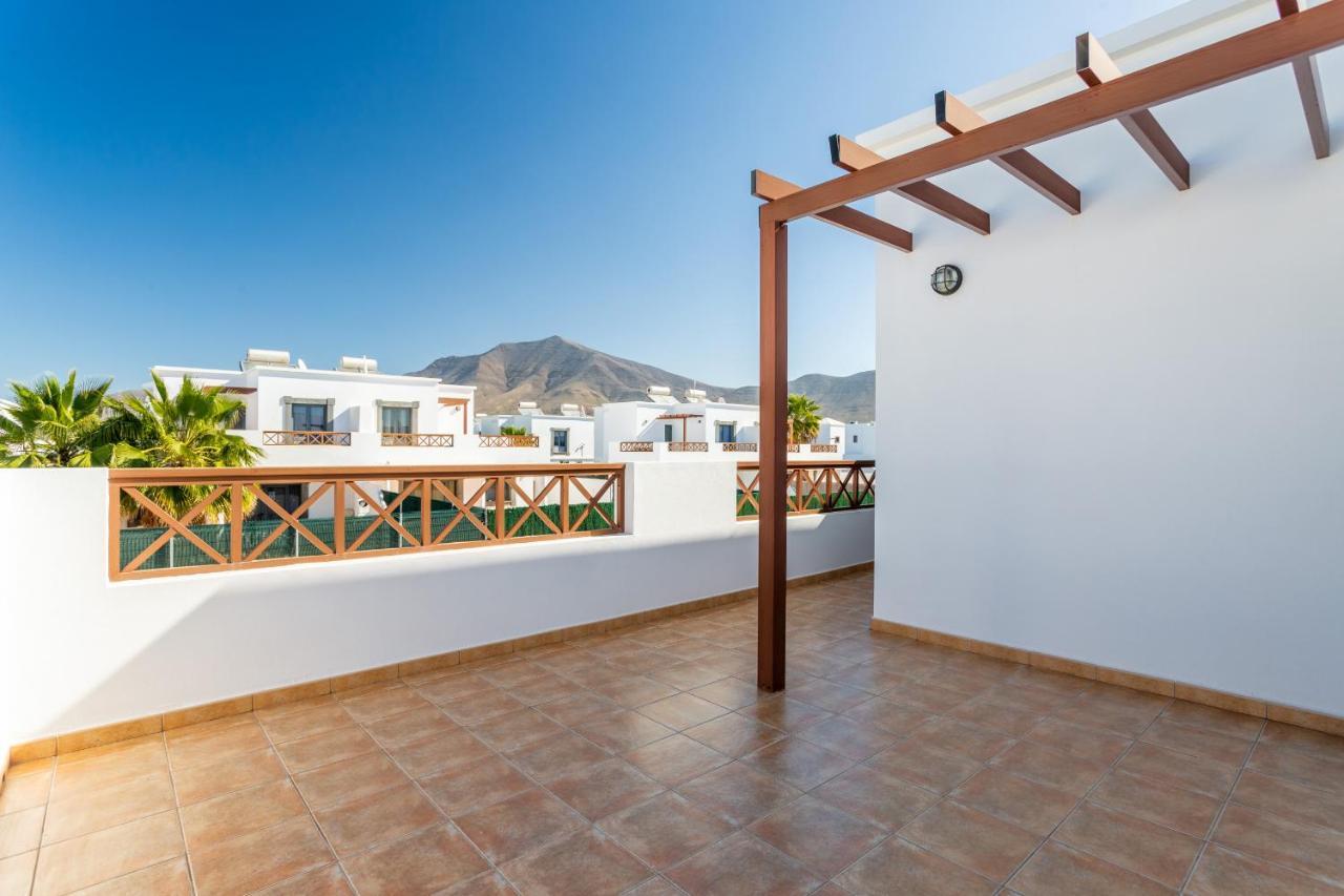 Verona Playa Blanca Villa *