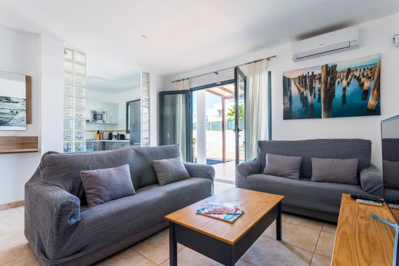 Verona Playa Blanca Villa