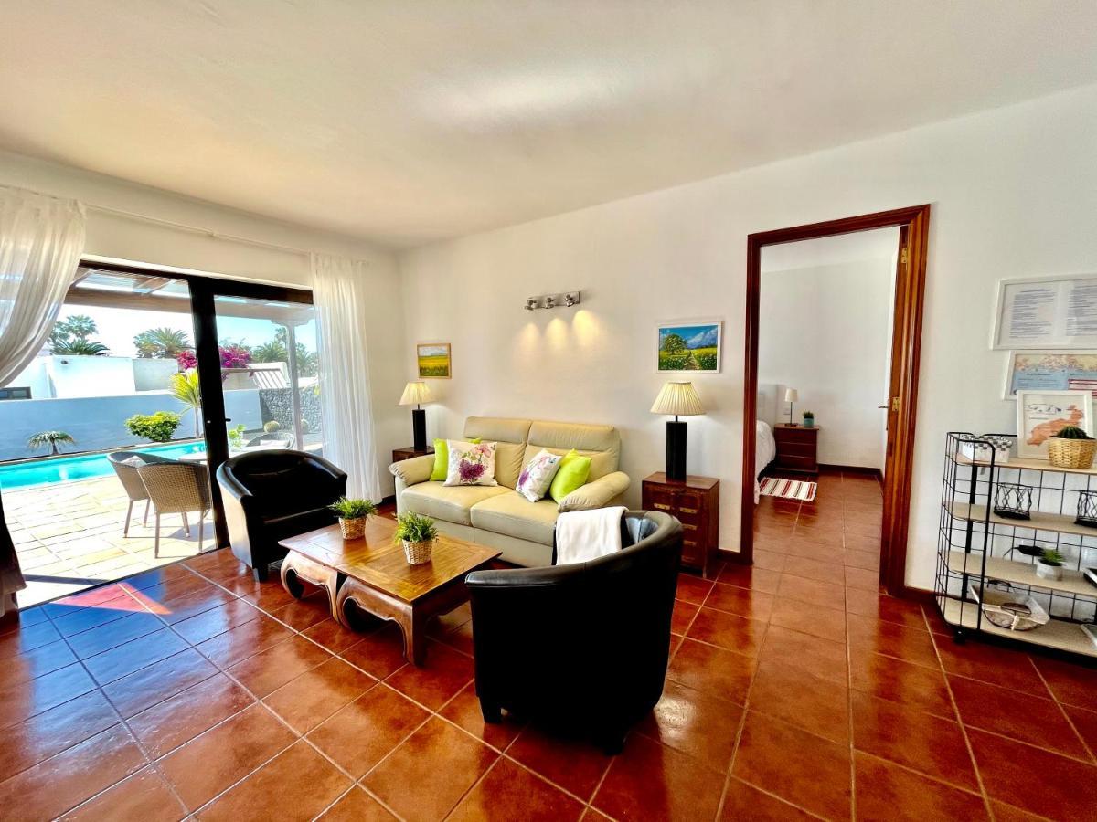Pilar Villa