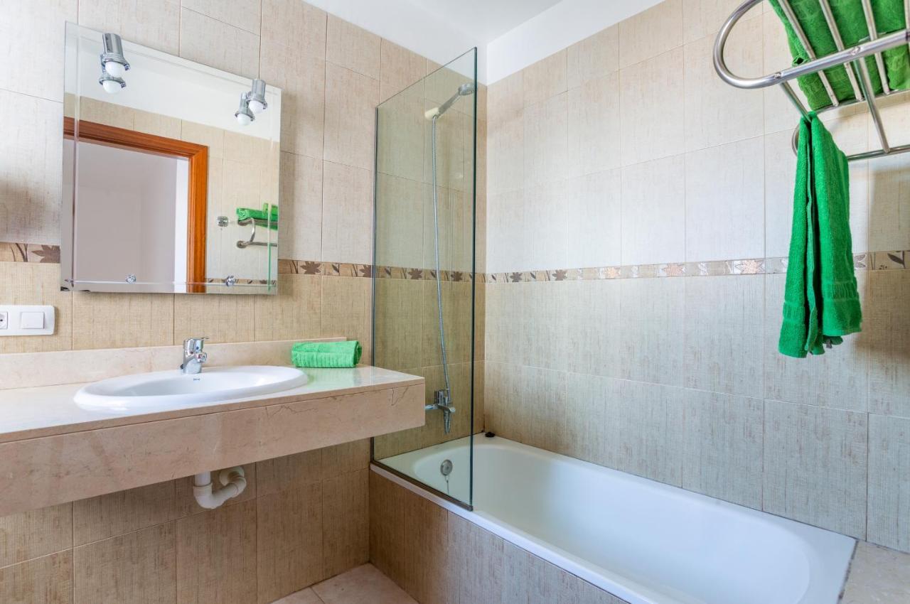 Verona Playa Blanca Villa