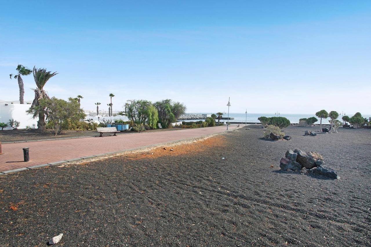Puerto Chico R
