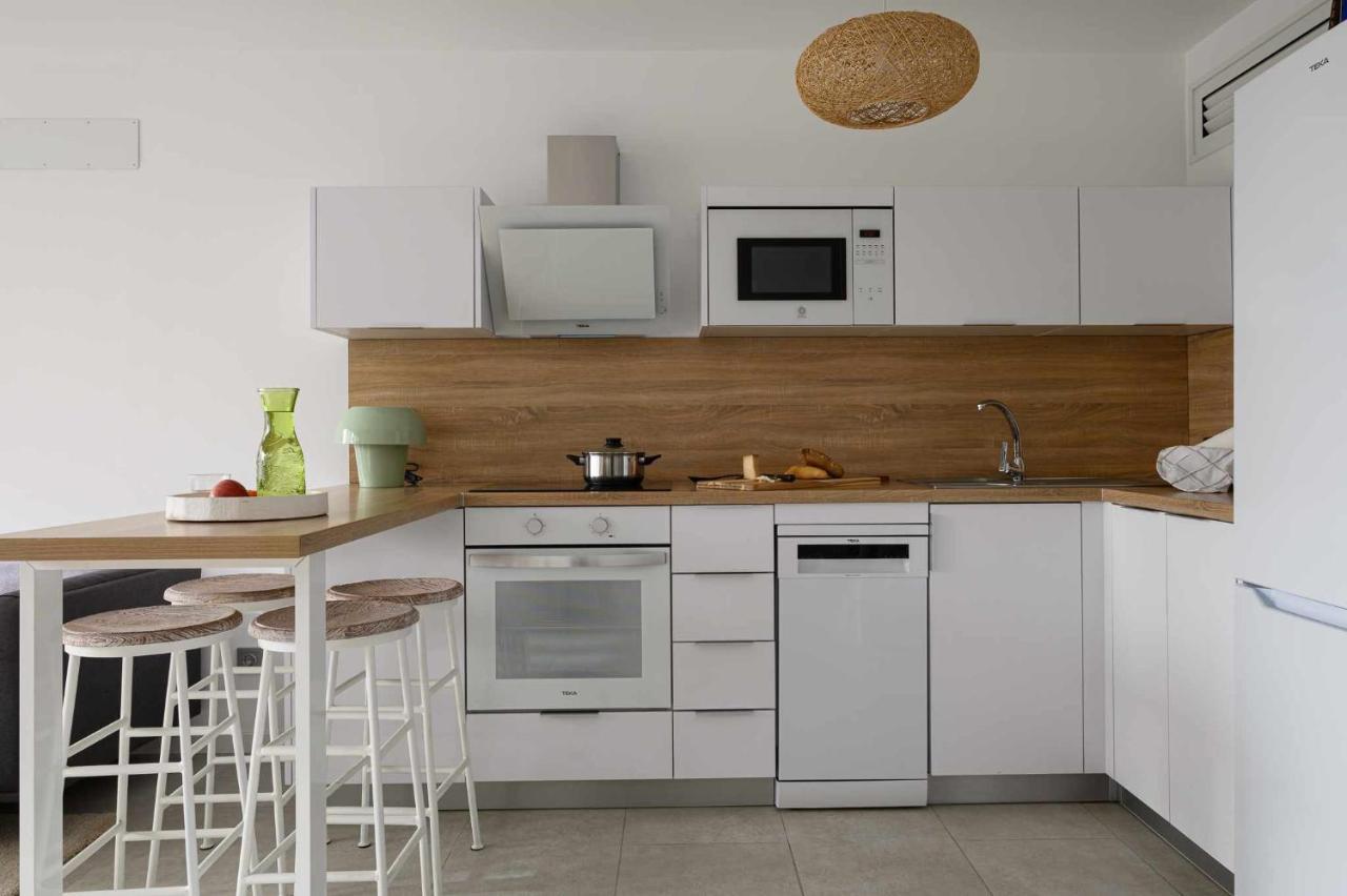 Monstera House - Near The Beach, Air-con, Fast Wifi And Sat Tv By Lanzarote Apartment