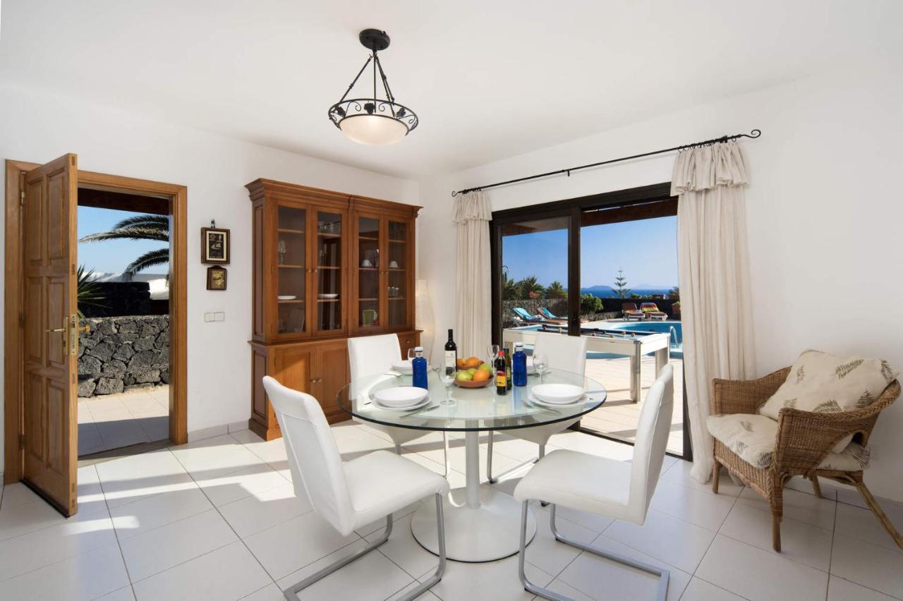 Fernando Blanco By Plus Playa Blanca (Lanzarote)