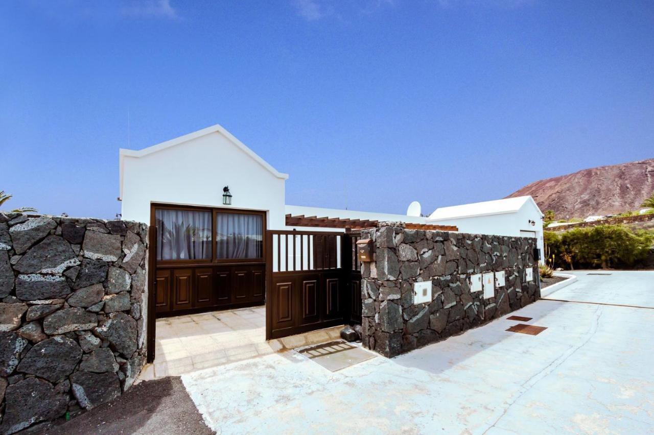 Fernando Blanco By Plus * Playa Blanca (Lanzarote)