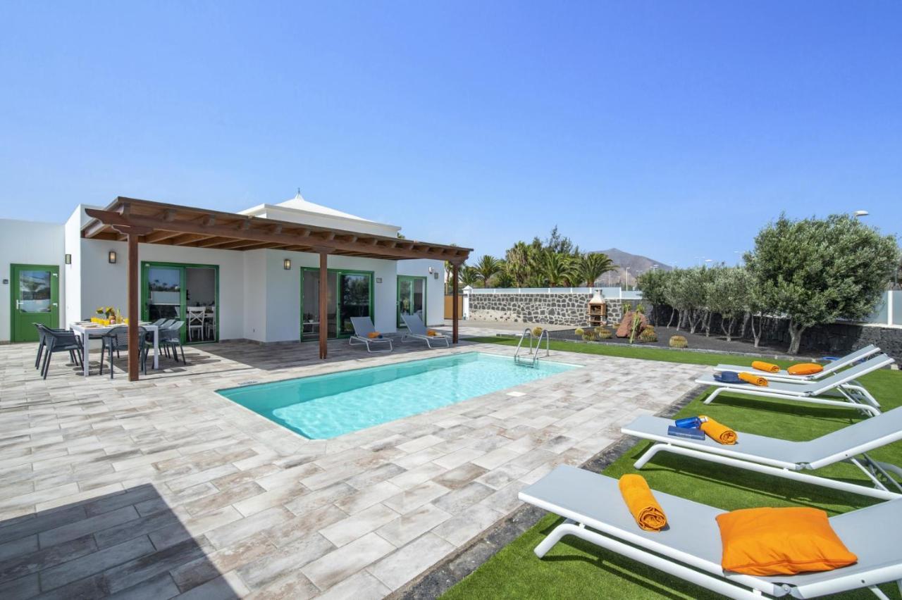 Villa Arena By *