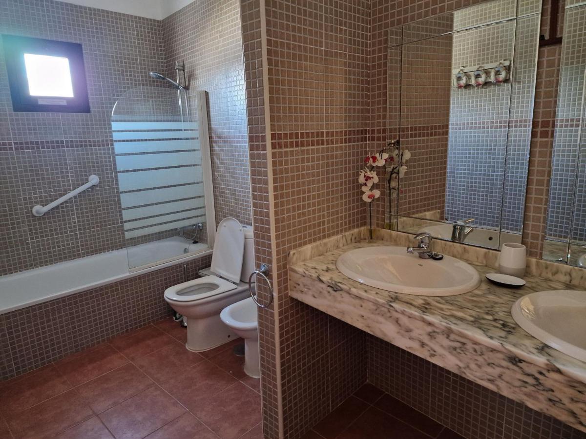 Villa Georgiana - 4 Bed Property With Private Pool *