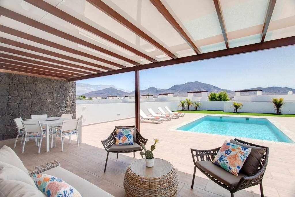 Homu Aura Fantastica Con Piscina Privada Playa Blanca (Lanzarote)