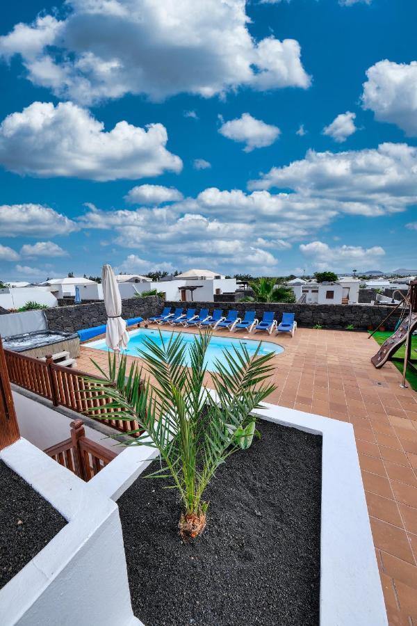 Villa Villa Flavia - Private Pool, Jacuzzi, Bbq And Game Room By Lanzarote Vacation Homes Playa Blanca (Lanzarote)