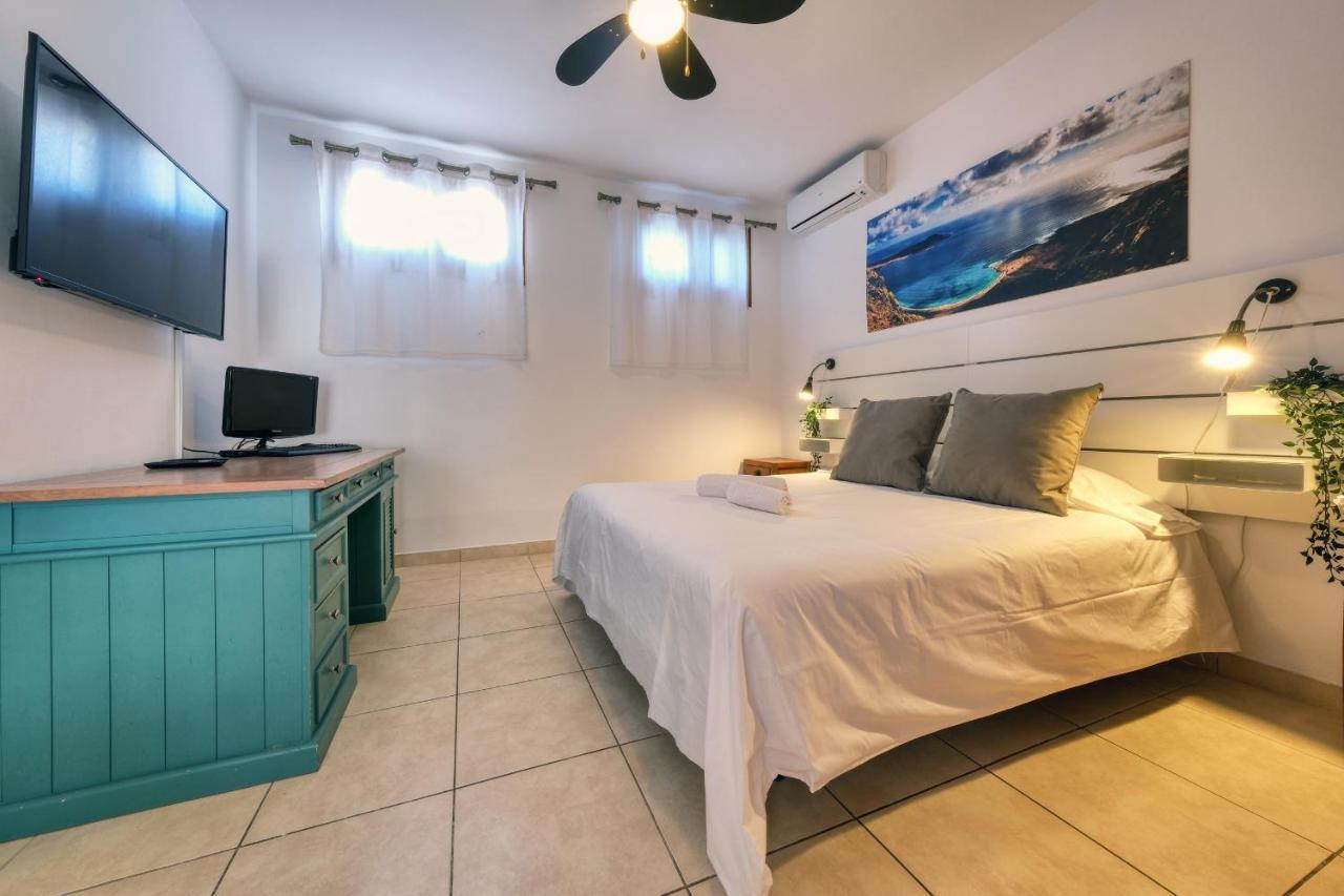 Villa Villa Flavia - Private Pool, Jacuzzi, Bbq And Game Room By Lanzarote Vacation Homes Playa Blanca (Lanzarote)