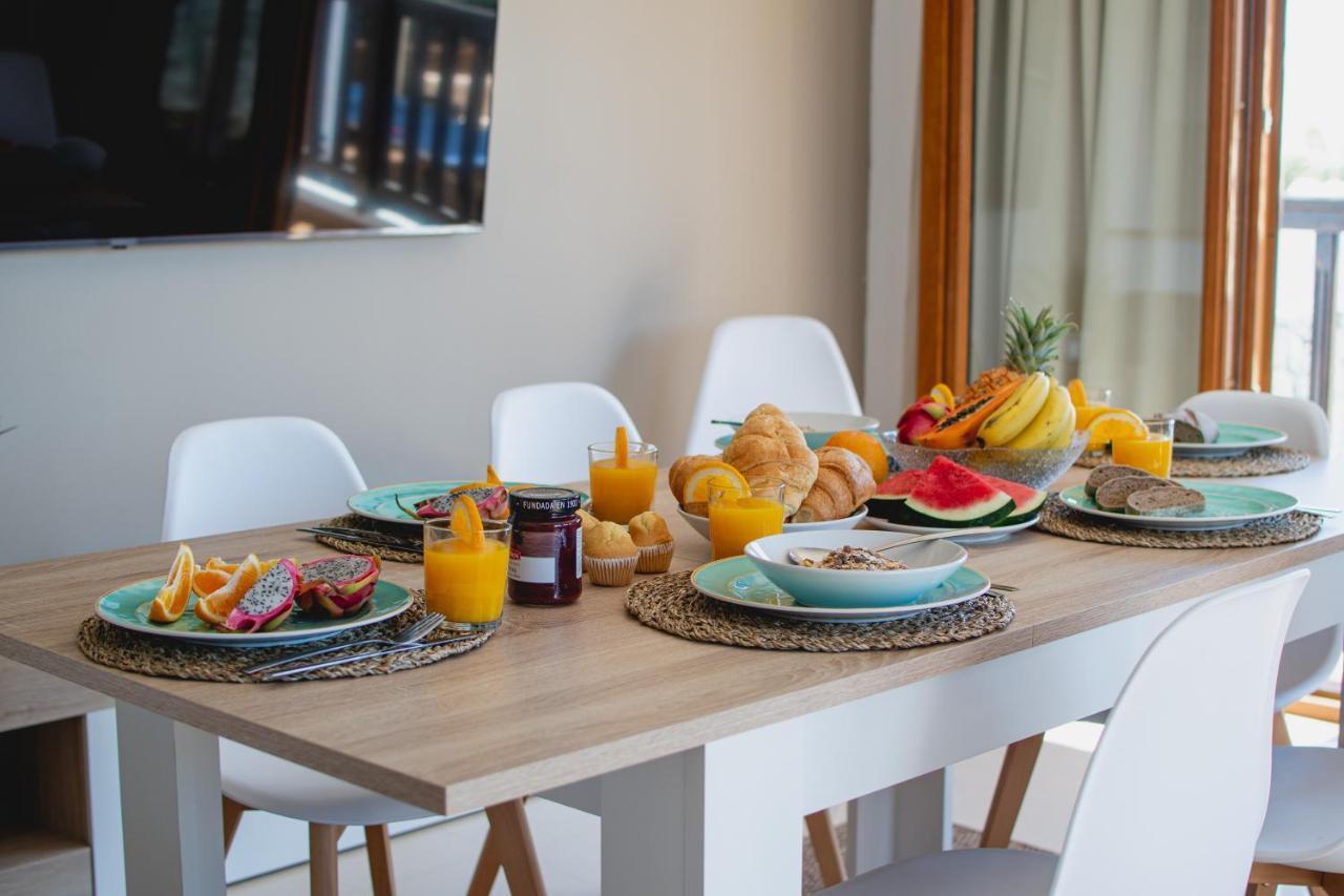 Villa Cavendish With Sea Views And Heatable Pool Close To Flamingo *