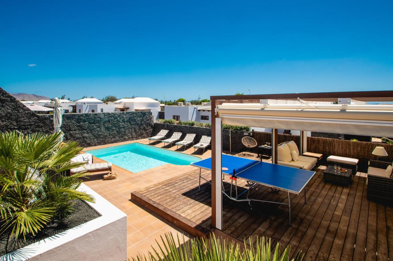 Villa Cavendish With Sea Views And Heatable Pool Close To Flamingo Playa Blanca (Lanzarote)
