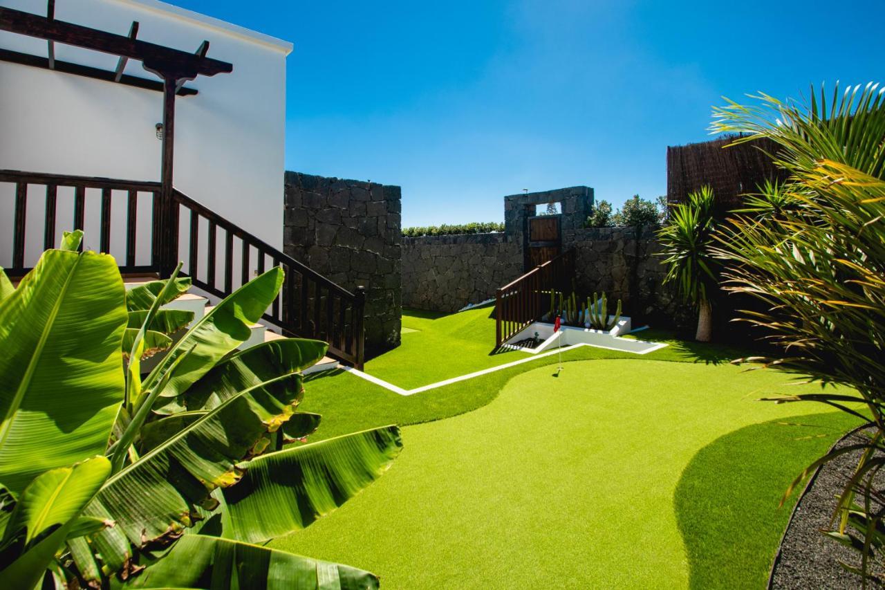 Cavendish With Sea Views And Heatable Pool Close To Flamingo